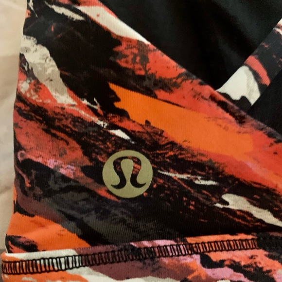 NWT Lululemon Limited Edition Free To Be Serene Sports Bra Tiger Tide Red Size 6 - Picture 4 of 4